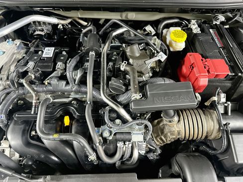 Used 2025 Nissan Sentra S FWD image 31