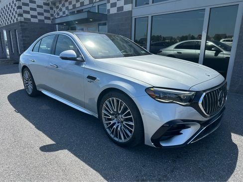 Used 2025 Mercedes-Benz E 53 AMG e 4MATIC Sedan image 1