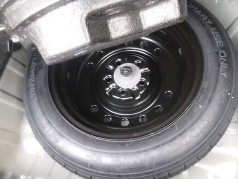 Used 2023 Honda Accord LX image 34