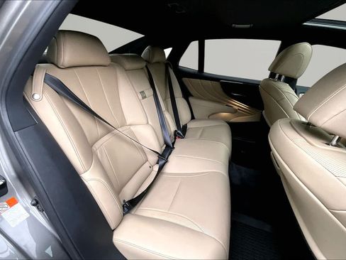 Used 2022 Lexus LS 500 AWD w/ Accessory Package (Z2) image 20