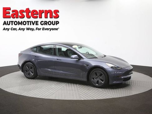 Used 2021 Tesla Model 3 Standard Range Plus RWD image 41
