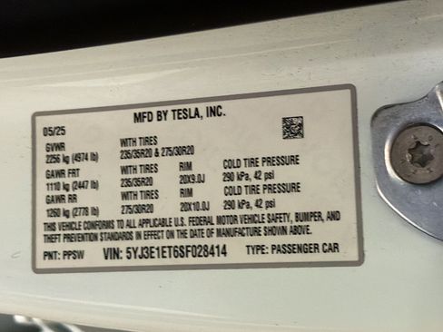 Used 2025 Tesla Model 3 Performance AWD/4WD image 12