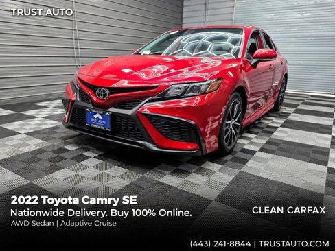 Used 2022 Toyota Camry SE AWD/4WD image 1