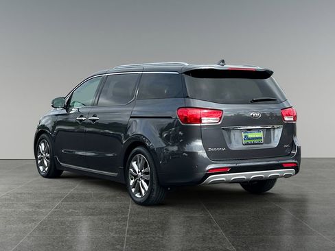Used 2018 Kia Sedona SX Limited FWD image 7