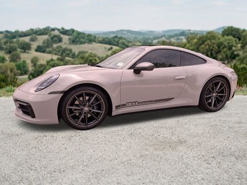 Used 2023 Porsche 911 Carrera T RWD image 4