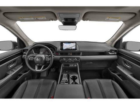 Used 2025 Honda Pilot Touring image 11