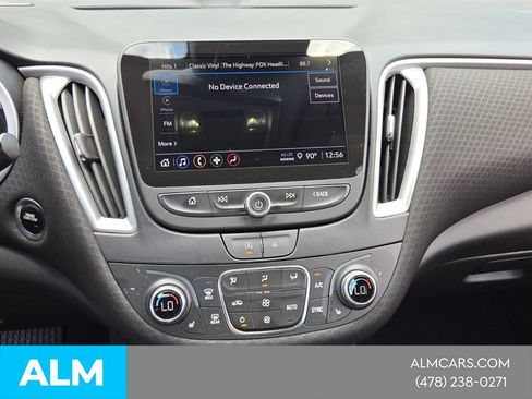 Used 2023 Chevrolet Malibu LT FWD image 19