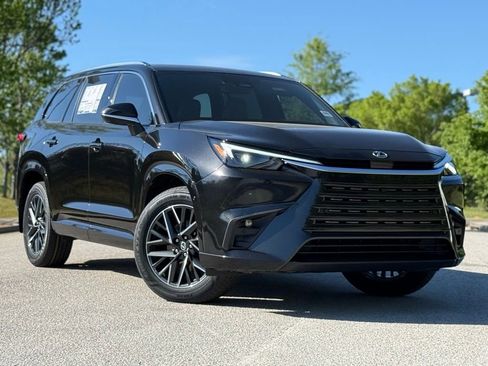 New 2026 Lexus TX 350 AWD image 2