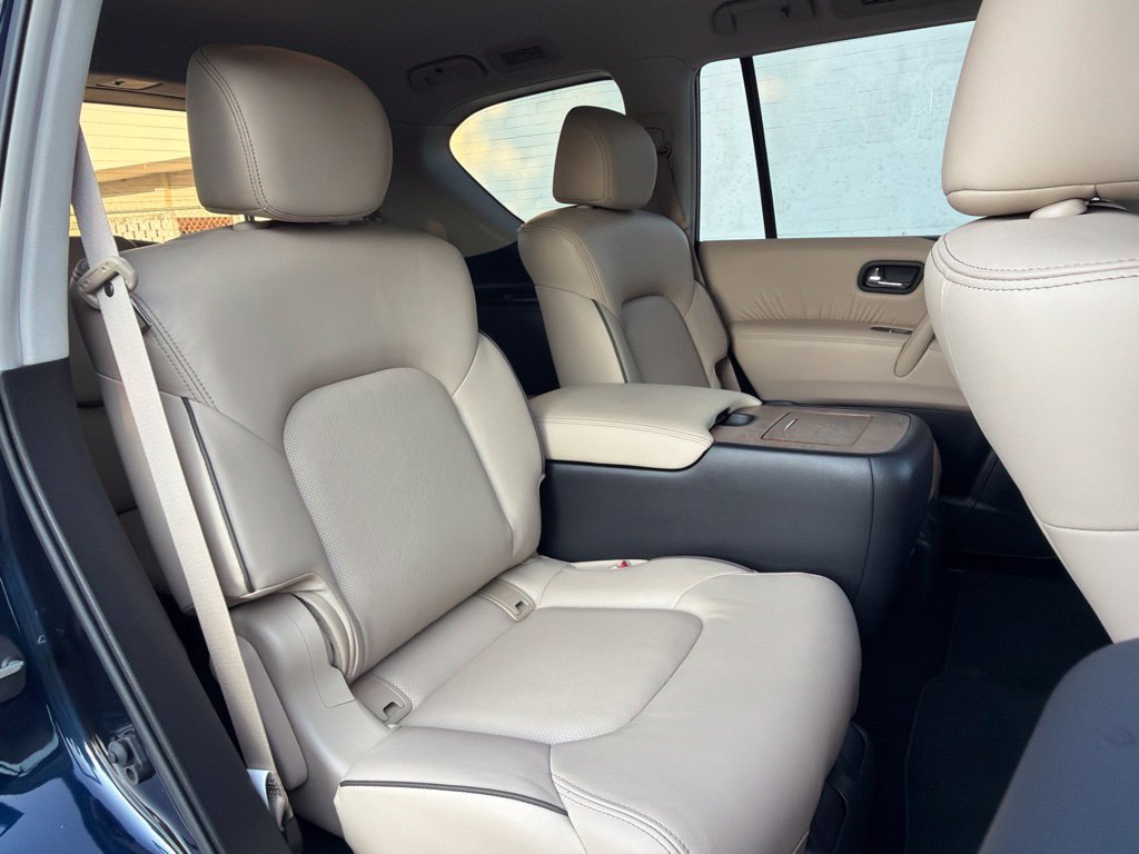 Used 2023 Nissan Armada SL w/ Captain's Chairs Package AWD/4WD image 11