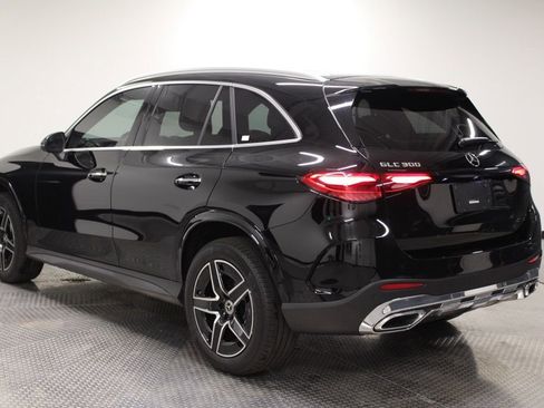 Certified 2026 Mercedes-Benz GLC 300 image 3