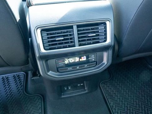 New 2026 Volkswagen Atlas Peak Edition image 36