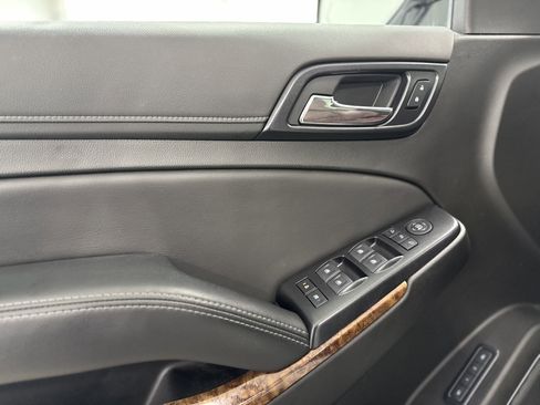 Used 2020 Chevrolet Tahoe Premier w/ Premier Plus Edition image 15