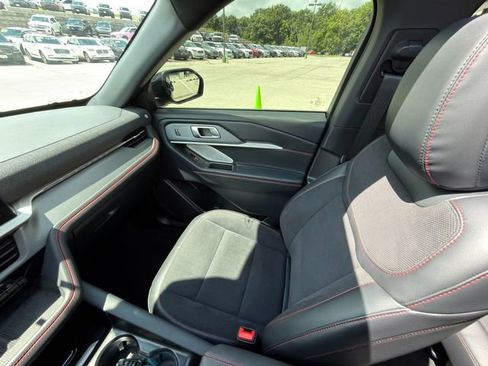 Used 2025 Ford Explorer ST w/ Sun And Sound Package AWD/4WD image 23
