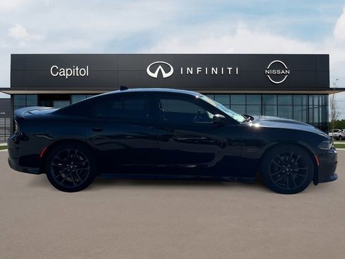 Used 2022 Dodge Charger Scat Pack image 4
