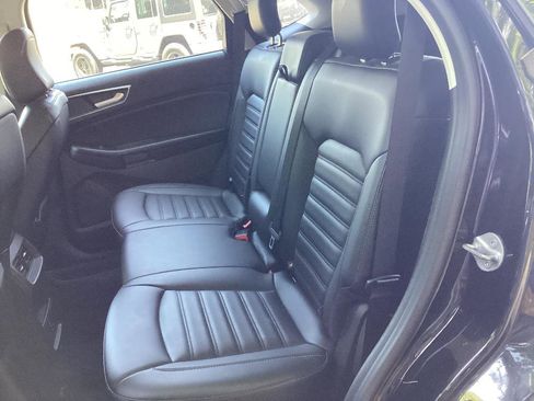 Used 2022 Ford Edge SEL AWD/4WD image 13