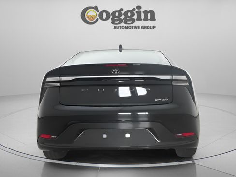 New 2026 Toyota Prius Plug-In Hybrid image 15