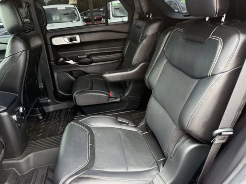 Certified 2022 Ford Explorer ST w/ Equipment Group 401A AWD/4WD image 22