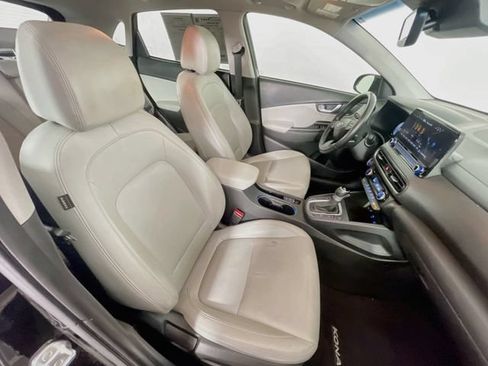 Used 2022 Hyundai Kona Limited FWD image 30