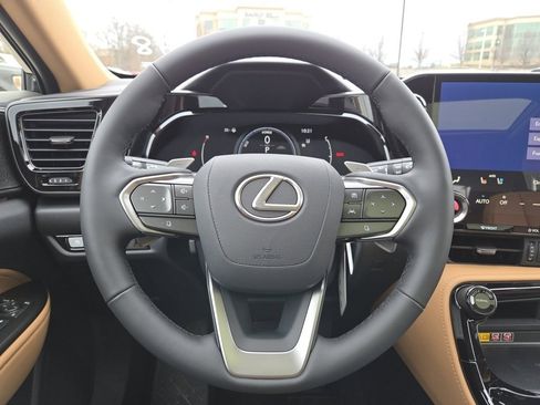 New 2026 Lexus NX 350 350h Luxury image 39