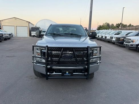 Used 2020 Ford F250 XLT AWD/4WD image 11