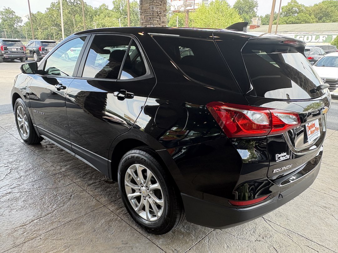 Used 2021 Chevrolet Equinox LS w/ LS Convenience Package FWD image 8