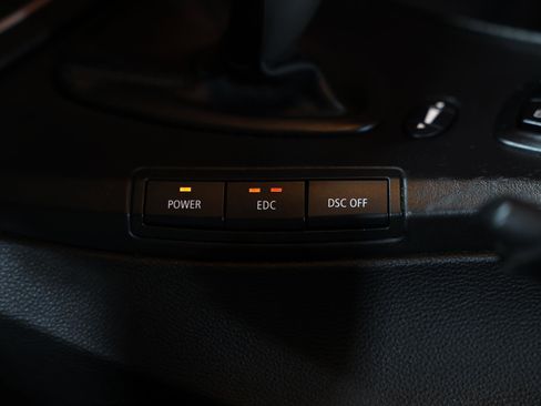 Used 2010 BMW M3 Convertible image 24