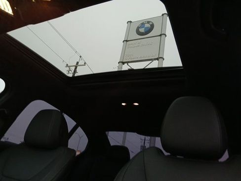 New 2025 BMW 330i 330i Retired Loaner w/ M Sport Package image 28