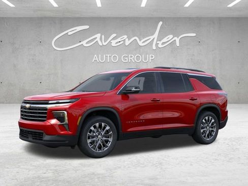New 2026 Chevrolet Traverse LT w/ Sun and Wheel Package FWD image 2