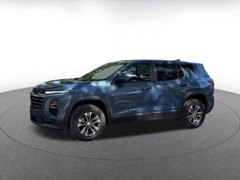 Used 2025 Chevrolet Equinox LT image 8