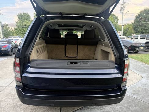 Used 2014 Land Rover Range Rover HSE AWD/4WD image 9