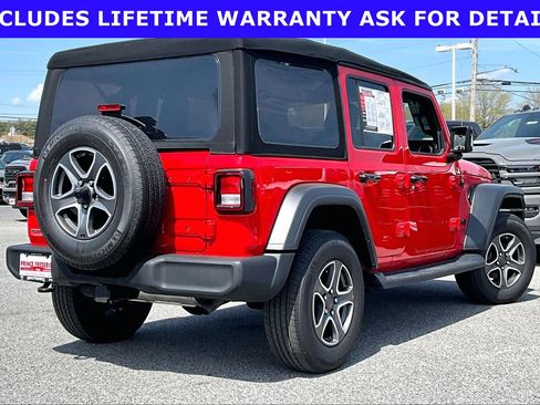 Used 2021 Jeep Wrangler Unlimited Sport AWD/4WD image 10