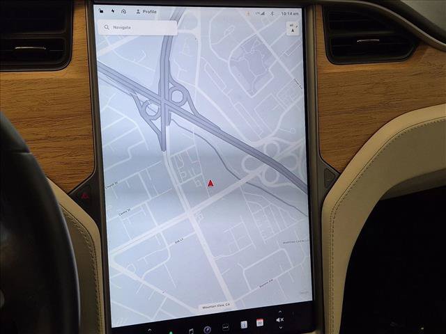 Used 2018 Tesla Model X 75D AWD/4WD image 13