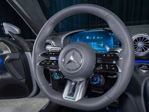 New 2026 Mercedes-Benz SL 63 AMG S e Performance 4MATIC image 20