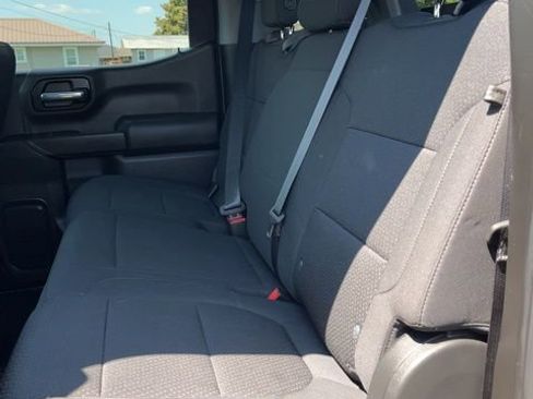 Used 2021 Chevrolet Silverado 1500 Custom image 27