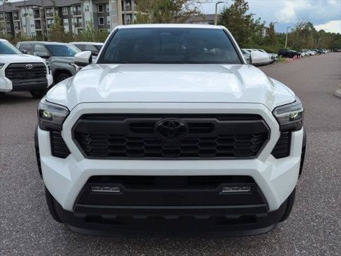 Certified 2026 Toyota Tacoma TRD Off-Road w/ TRD Off Road Upgrade Package AWD/4WD image 9