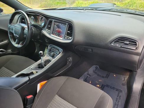 Used 2021 Dodge Challenger R/T Scat Pack w/ Shaker Package image 11