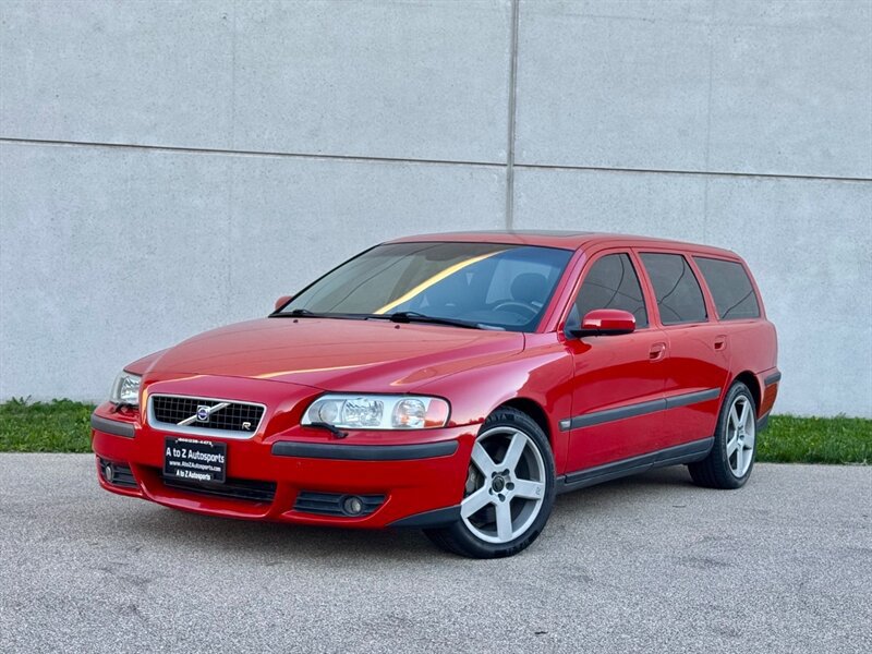 Used 2004 Volvo V70 R AWD/4WD image 1