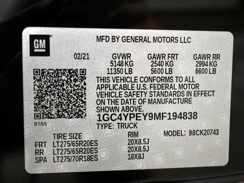 Used 2021 Chevrolet Silverado 2500 LTZ w/ LTZ Plus Package image 19