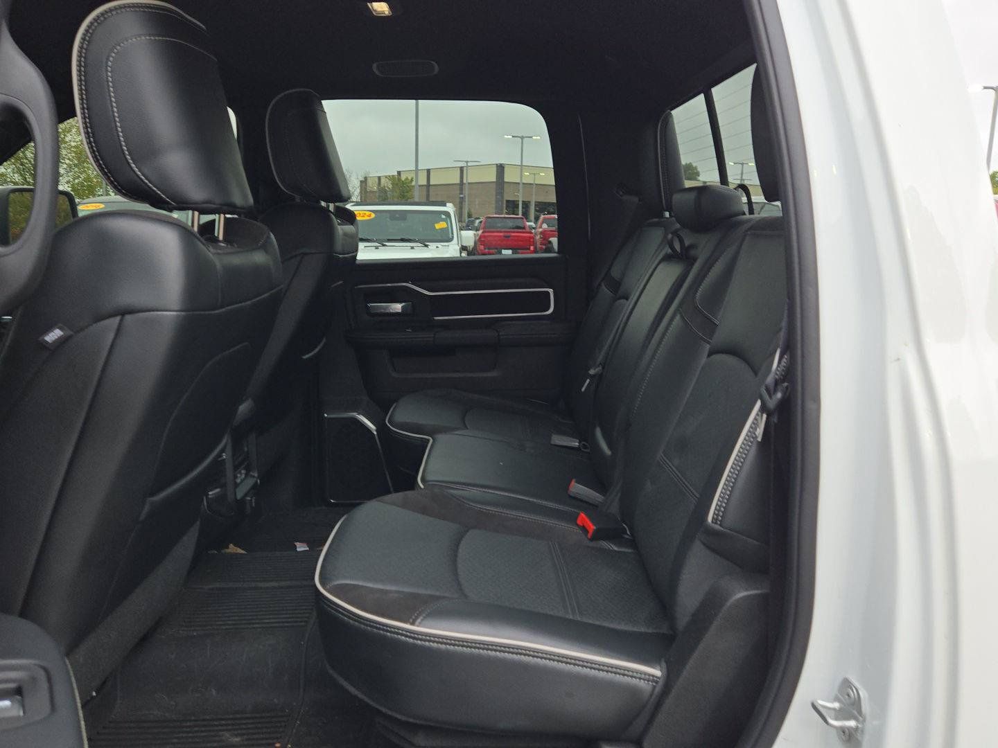 Used 2026 RAM 2500 Laramie AWD/4WD image 15