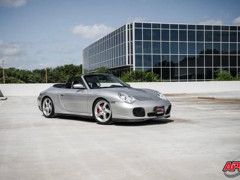 Used 2004 Porsche 911 Carrera 4S AWD/4WD image 19