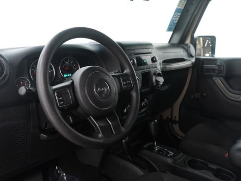 Used 2017 Jeep Wrangler Sport image 16