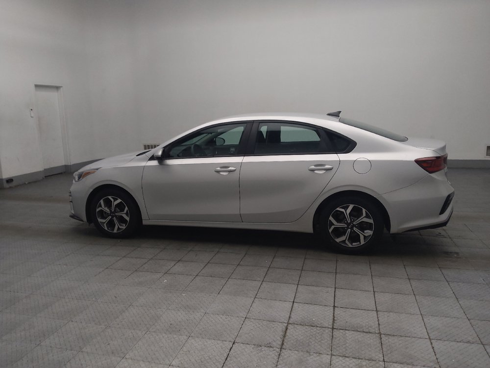 Used 2019 Kia Forte LXS FWD image 3