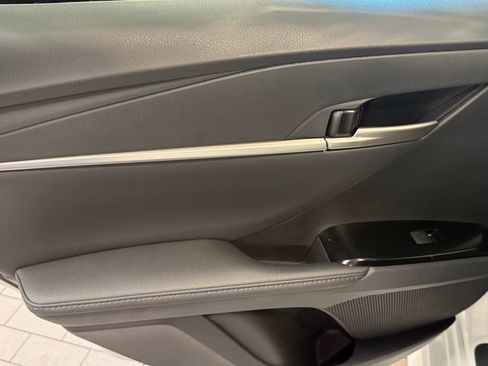 Used 2026 Toyota Camry XSE FWD image 33