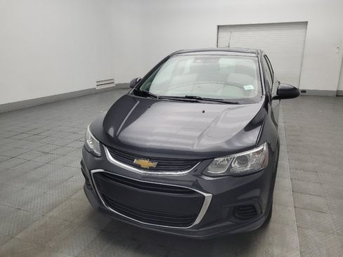 Used 2018 Chevrolet Sonic Premier w/ Driver Confidence Package FWD image 15