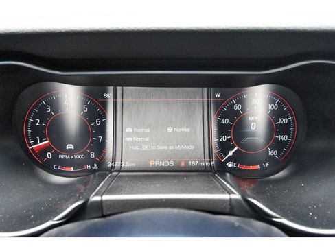Used 2022 Ford Mustang GT Premium w/ Equipment Group 401A RWD image 15