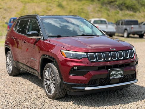 Used 2022 Jeep Compass Limited w/ Elite Group AWD/4WD image 1
