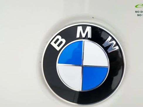 Used 2025 BMW 540i xDrive AWD/4WD image 27