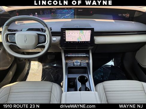 Certified 2024 Lincoln Nautilus Reserve w/ Equipment Group 202A AWD/4WD image 21