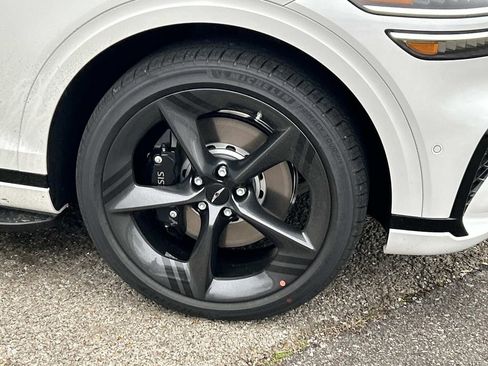 New 2026 Genesis GV70 2.5T Sport Prestige AWD/4WD image 9