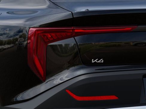 New 2026 Kia K4 LXS FWD image 11